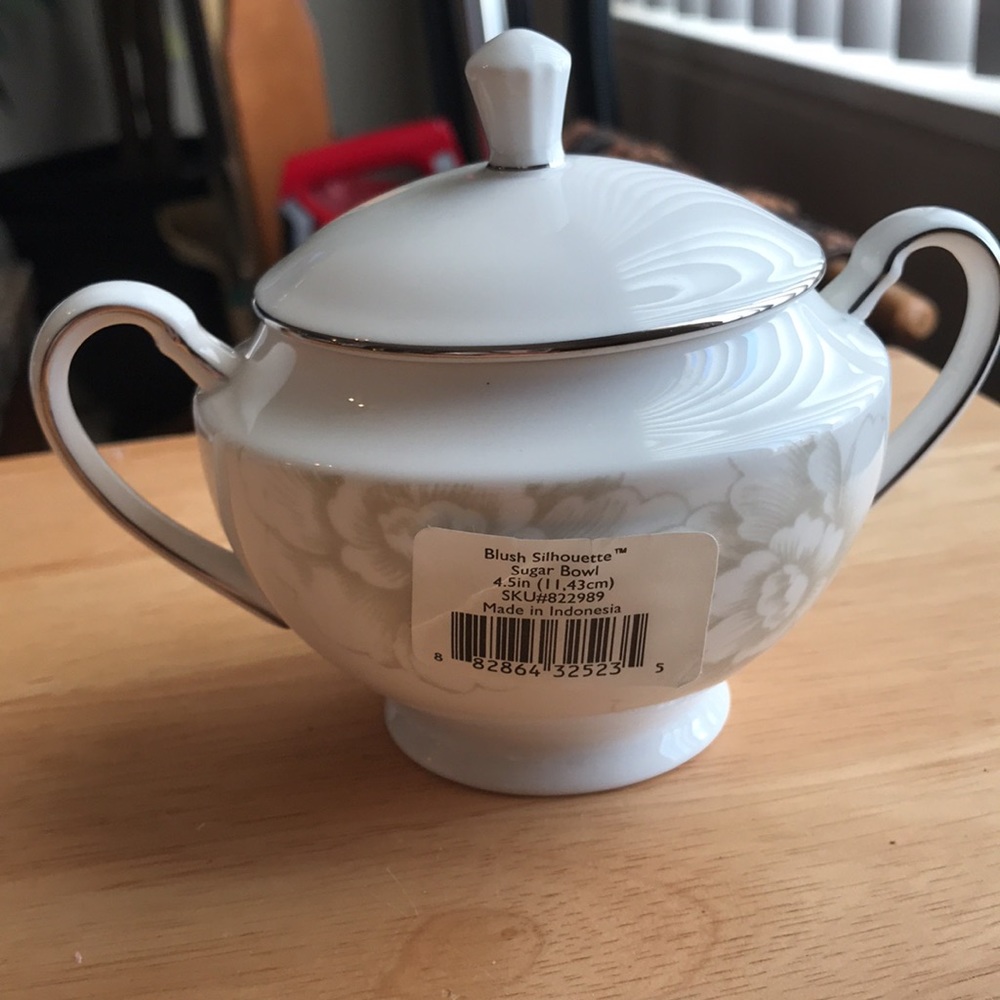 Lenox Blush Silhouette Sugar Bowl - Picture 6 of 9